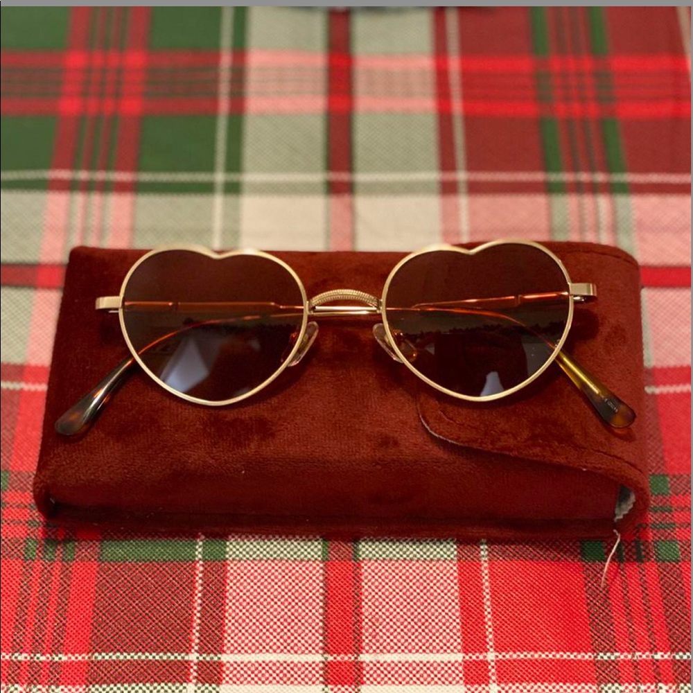 Crap eyewear heart shaped doctor love glasses